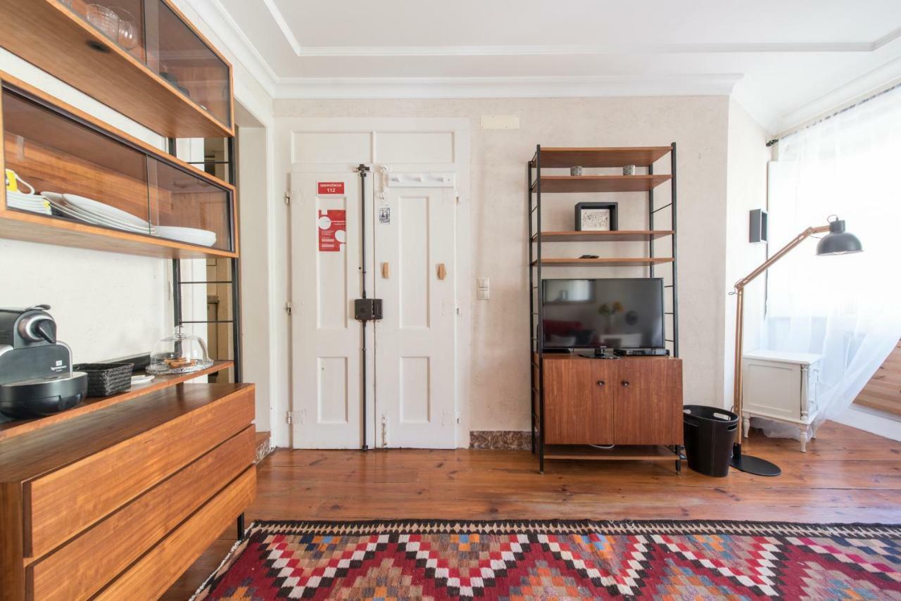Cozy Apartment In Historic Center ลิสบอน ภายนอก รูปภาพ